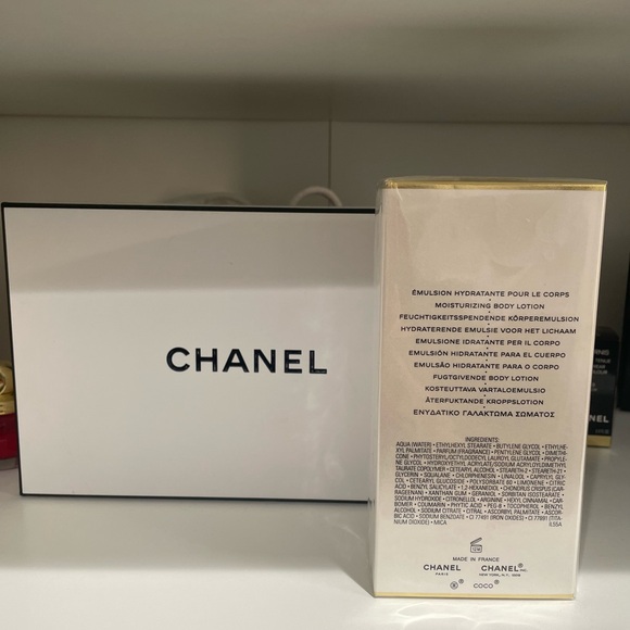 New Chanel COCO MADEMOISELLE Moisturizing Body Lotion, 6.8-oz - Picture 4 of 7